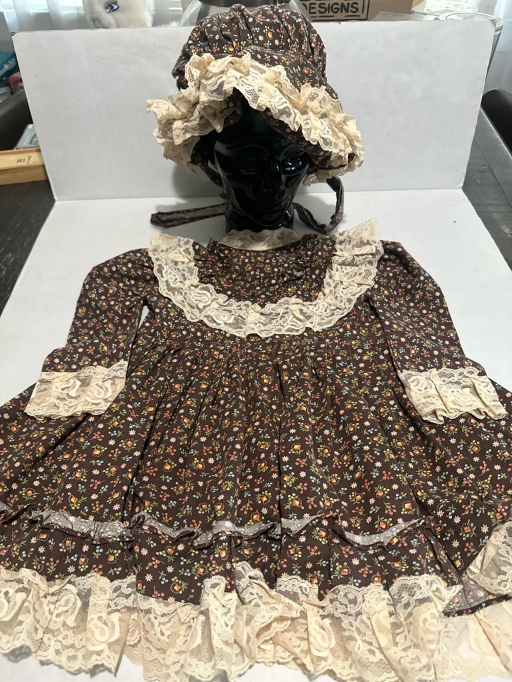 Vintage Prairie Dress With Bonnet Holly Hobby Style